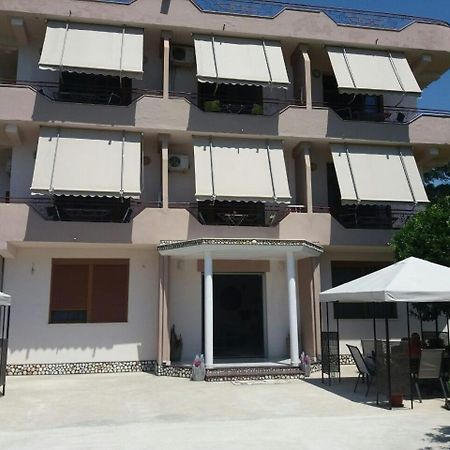 Edgar Hotel Radhimë Exterior foto