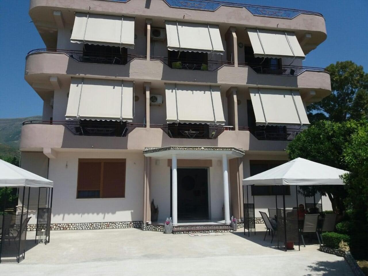 Edgar Hotel Radhimë Exterior foto